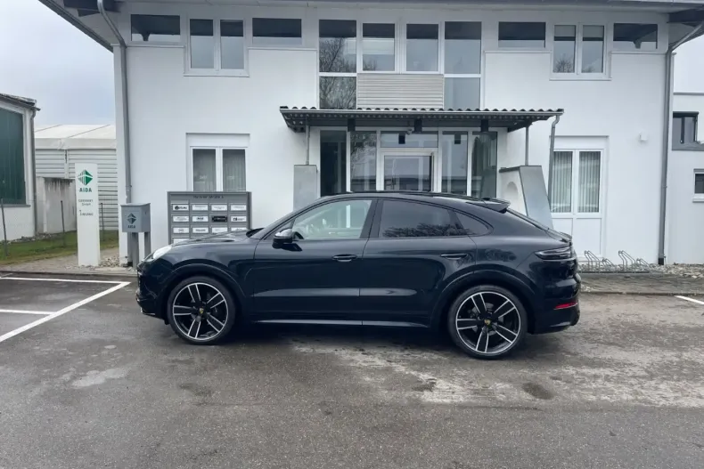 Porsche Cayenne din 2022 cu 72.790 km - oferta POR183603 - foto 16
