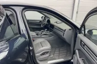 Porsche Cayenne din 2022 cu 72.790 km - oferta POR183603 - foto 19