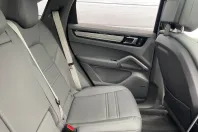 Porsche Cayenne din 2022 cu 72.790 km - oferta POR183603 - foto 23