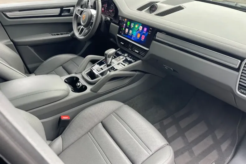 Porsche Cayenne din 2022 cu 72.790 km - oferta POR183603 - foto 29