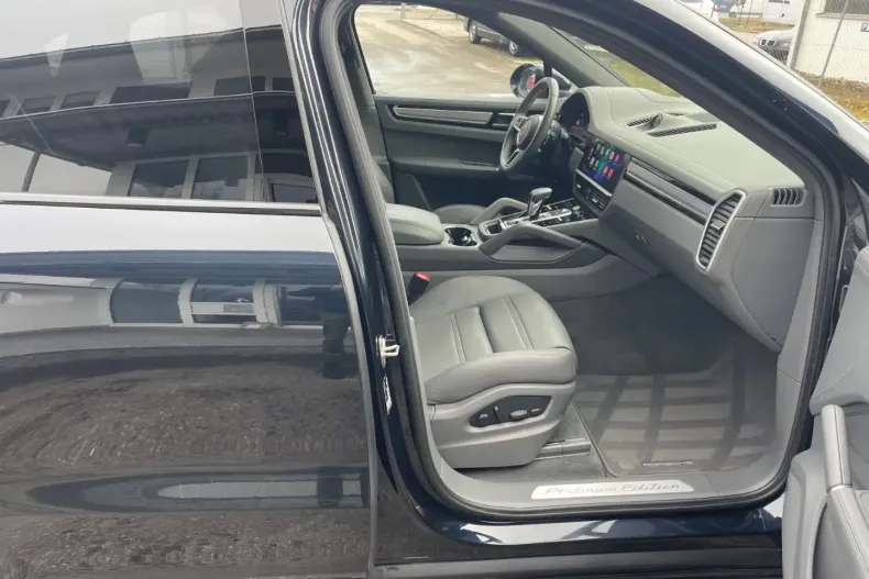 Porsche Cayenne din 2022 cu 72.790 km - oferta POR183603 - foto 33