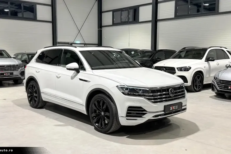 Volkswagen Touareg din 2021 cu 106.134 km - oferta VOL183604 - foto 2