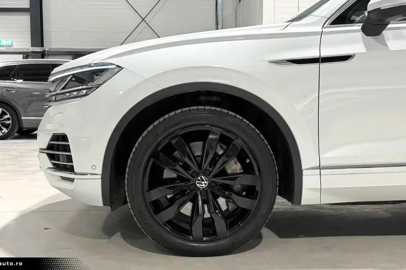 Volkswagen Touareg din 2021 cu 106.134 km - oferta VOL183604 - foto 16