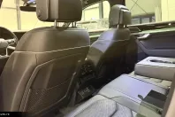 Volkswagen Touareg din 2021 cu 106.134 km - oferta VOL183604 - foto 18