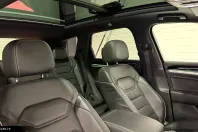 Volkswagen Touareg din 2021 cu 106.134 km - oferta VOL183604 - foto 20