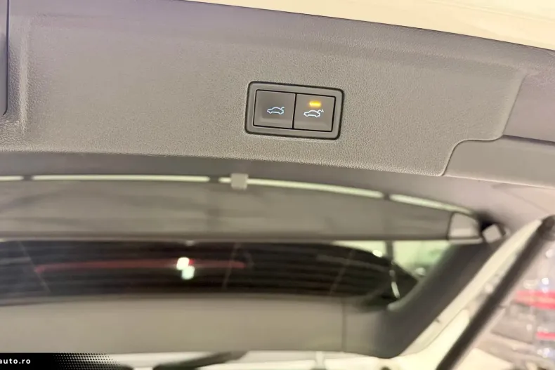 Volkswagen Touareg din 2021 cu 106.134 km - oferta VOL183604 - foto 40