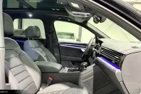 Volkswagen Touareg din 2022 cu 119.820 km - oferta VOL183605 - foto 23