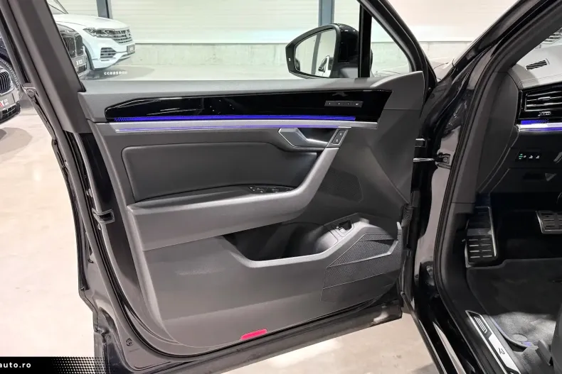 Volkswagen Touareg din 2022 cu 119.820 km - oferta VOL183605 - foto 34