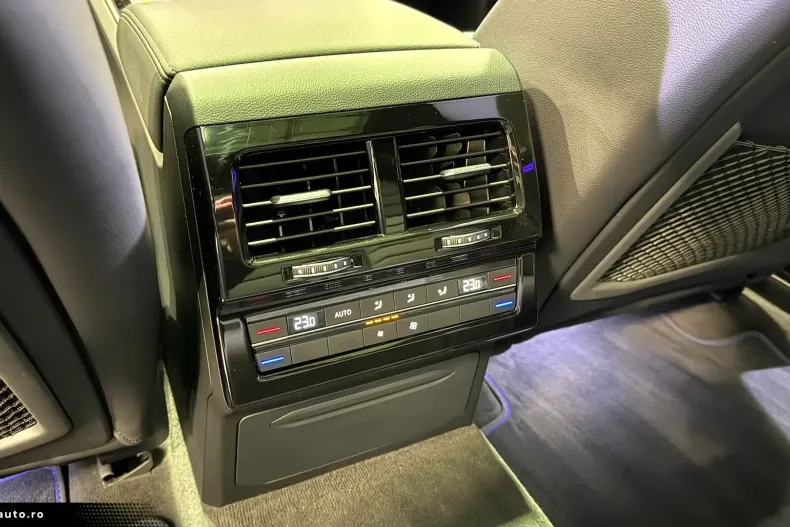 Volkswagen Touareg din 2022 cu 119.820 km - oferta VOL183605 - foto 36