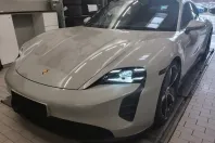 Porsche Taycan din 2022 cu 49.990 km - oferta POR183610 - foto 2