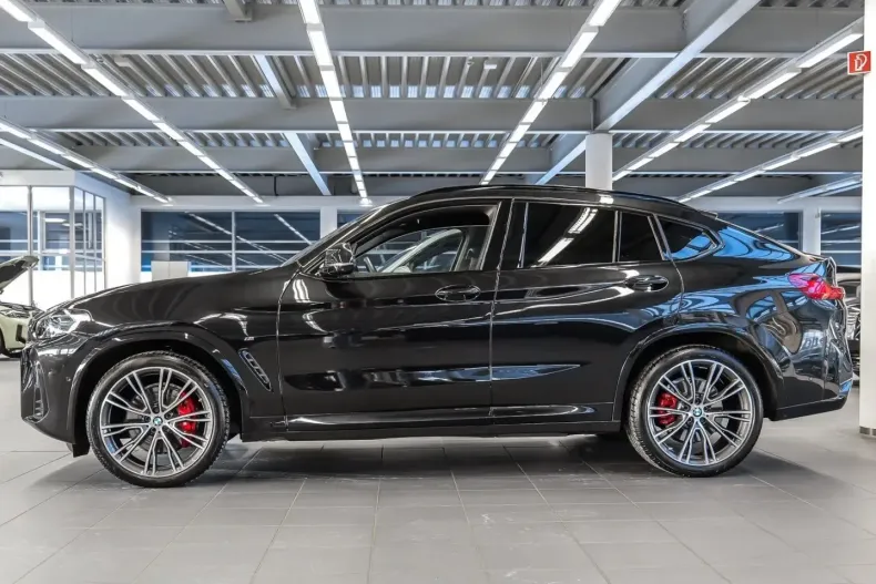 BMW X4 (Seria X) din 2024 cu 18.911 km - oferta BMW183611 - foto 3