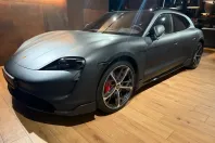 Porsche Taycan din 2022 cu 88.200 km - oferta POR183612 - foto 1