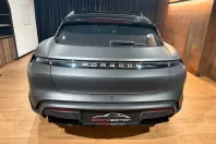 Porsche Taycan din 2022 cu 88.200 km - oferta POR183612 - foto 6