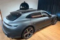 Porsche Taycan din 2022 cu 88.200 km - oferta POR183612 - foto 8