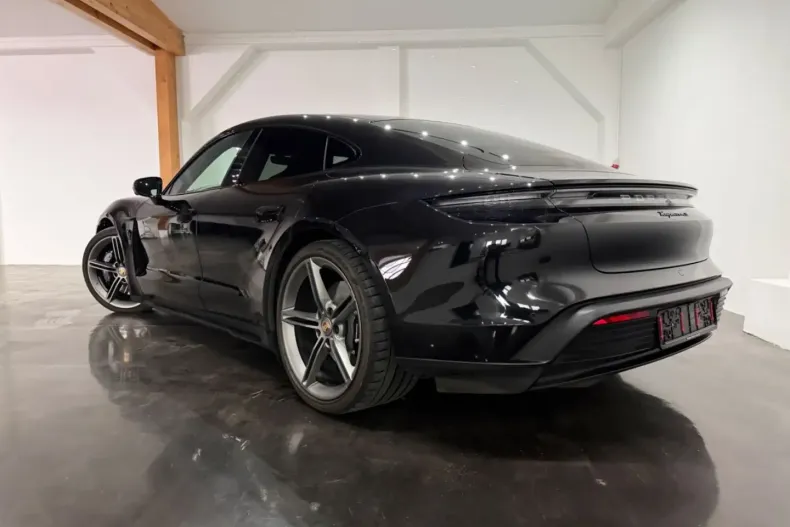 Porsche Taycan din 2021 cu 56.000 km - oferta POR183614 - foto 2