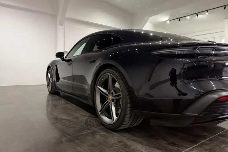 Porsche Taycan din 2021 cu 56.000 km - oferta POR183614 - foto 9