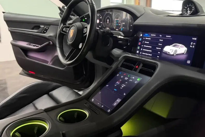 Porsche Taycan din 2021 cu 56.000 km - oferta POR183614 - foto 29