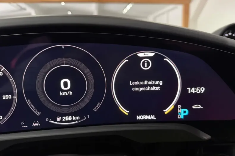 Porsche Taycan din 2021 cu 56.000 km - oferta POR183614 - foto 31