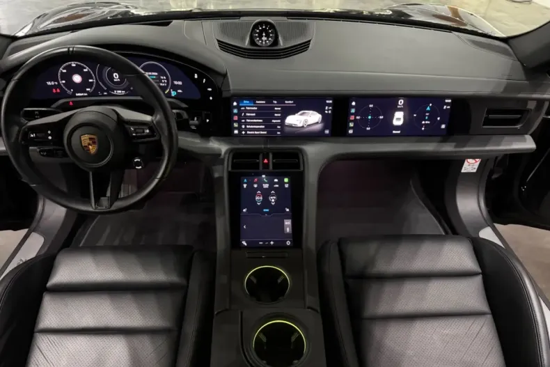 Porsche Taycan din 2021 cu 56.000 km - oferta POR183614 - foto 32