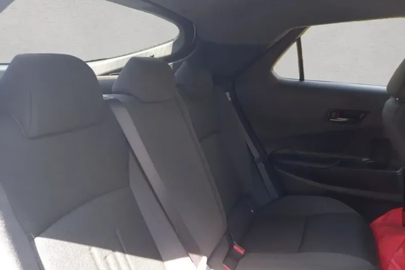 Toyota C-HR din 2025 cu 18.200 km - oferta TOY183617 - foto 19