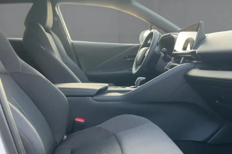 Toyota C-HR din 2024 cu 6.534 km - oferta TOY183619 - foto 12