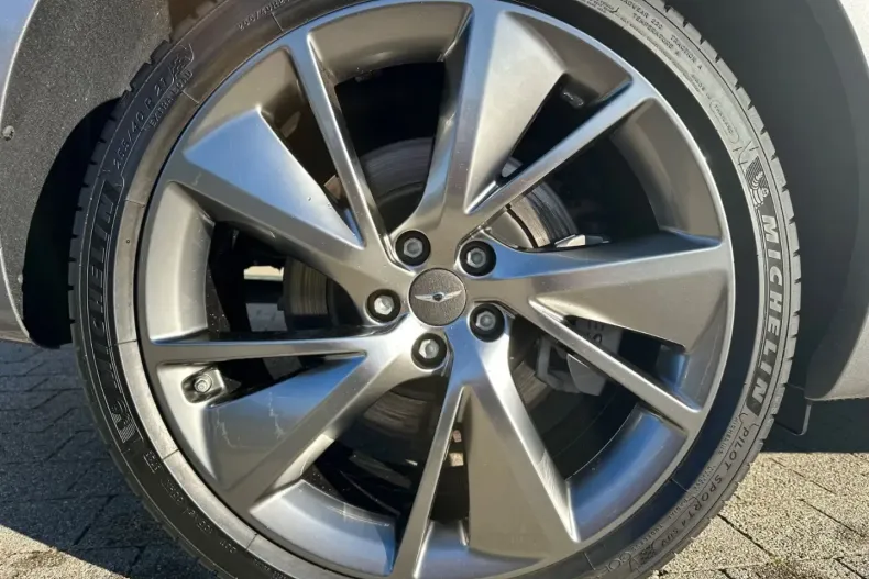 Genesis GV70 din 2025 cu 3.200 km - oferta GEN183620 - foto 19