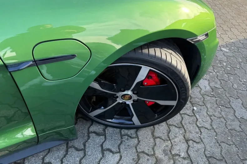 Porsche Taycan din 2023 cu 79.999 km - oferta POR183622 - foto 10