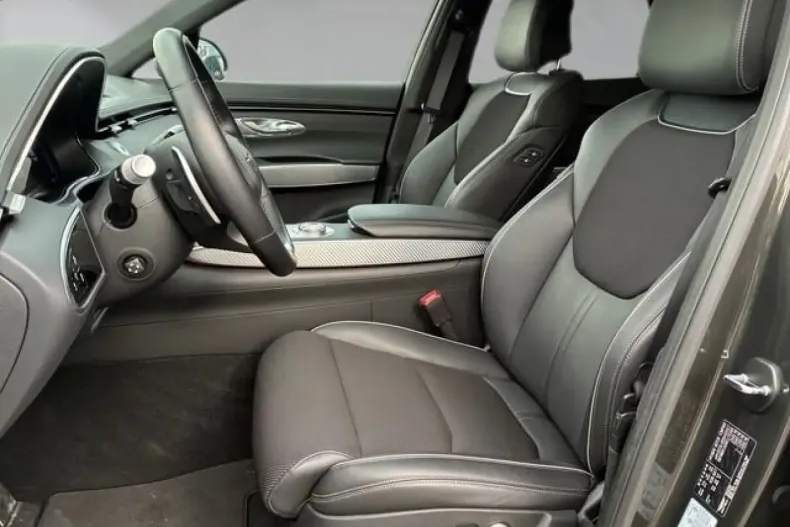 Genesis GV70 din 2024 cu 24.564 km - oferta GEN183623 - foto 4