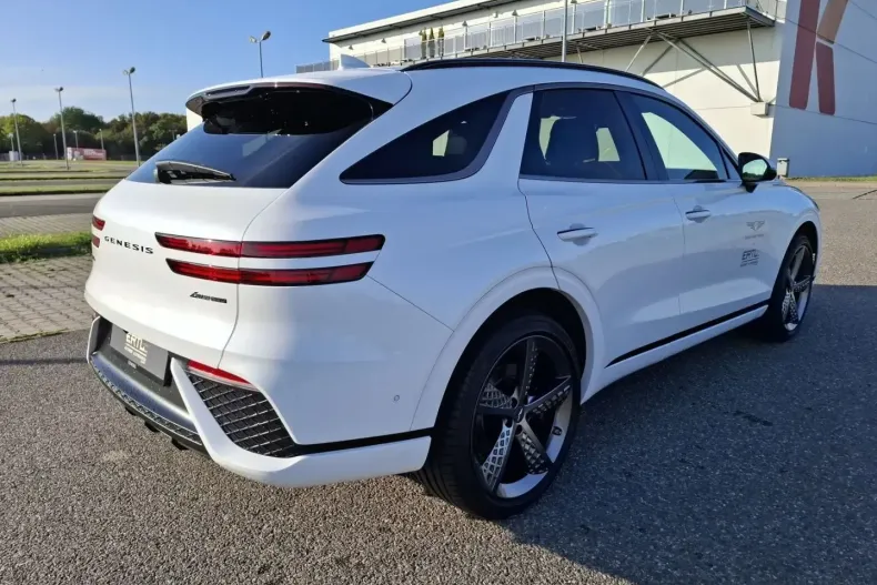 Genesis GV70 din 2024 cu 6.326 km - oferta GEN183628 - foto 6