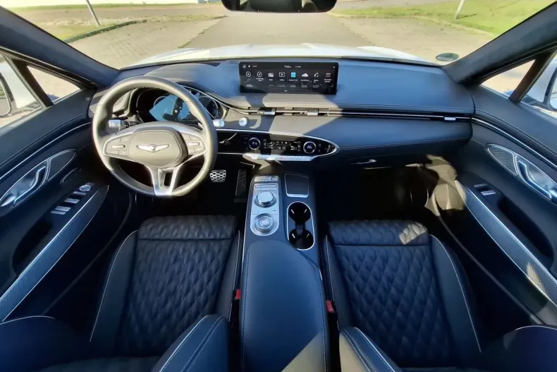 Genesis GV70 din 2024 cu 6.326 km - oferta GEN183628 - foto 20