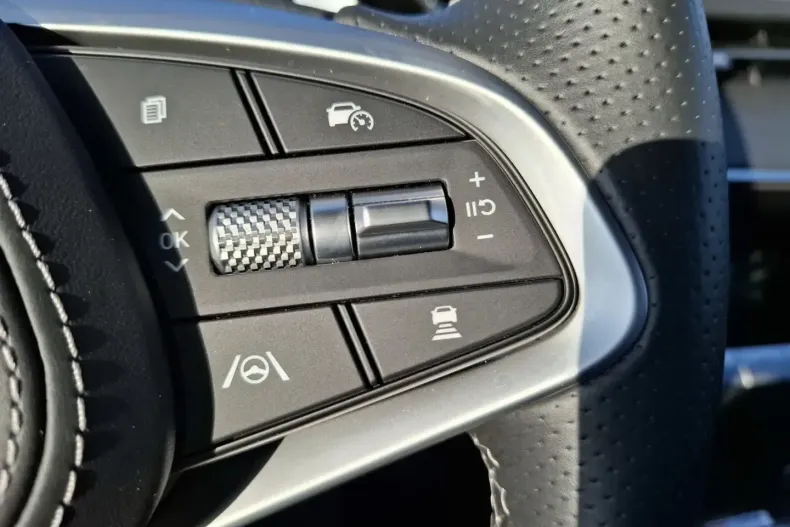 Genesis GV70 din 2024 cu 6.326 km - oferta GEN183628 - foto 24