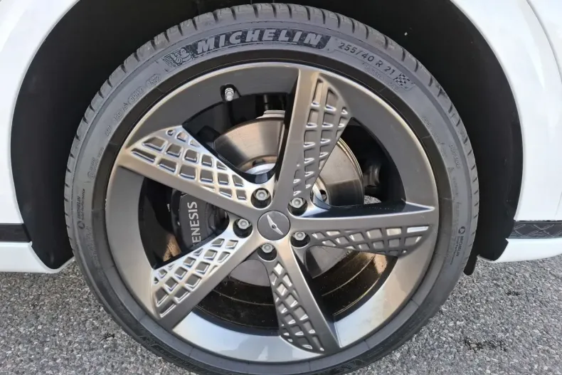 Genesis GV70 din 2024 cu 6.326 km - oferta GEN183628 - foto 41