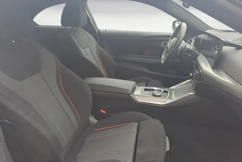 BMW M240i (Modele M) din 2025 cu 14.966 km - oferta BMW183631 - foto 3