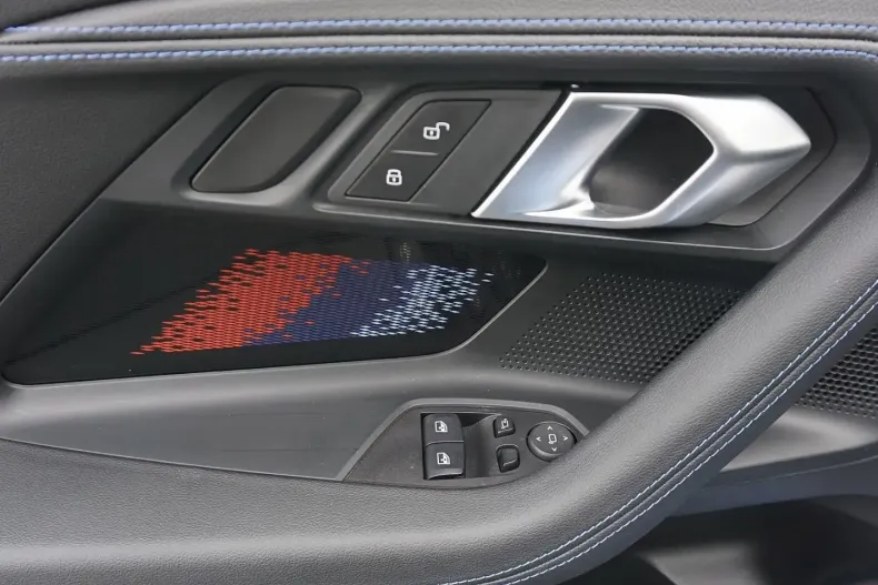 BMW M240i (Modele M) din 2025 cu 16.893 km - oferta BMW183632 - foto 7