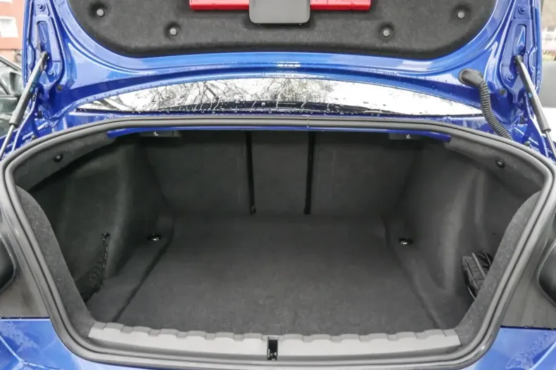 BMW M240i (Modele M) din 2025 cu 11.990 km - oferta BMW183633 - foto 10