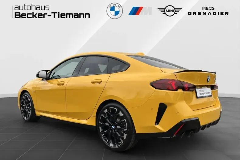 BMW M235 (Modele M) din 2025 cu 5.165 km - oferta BMW183636 - foto 4