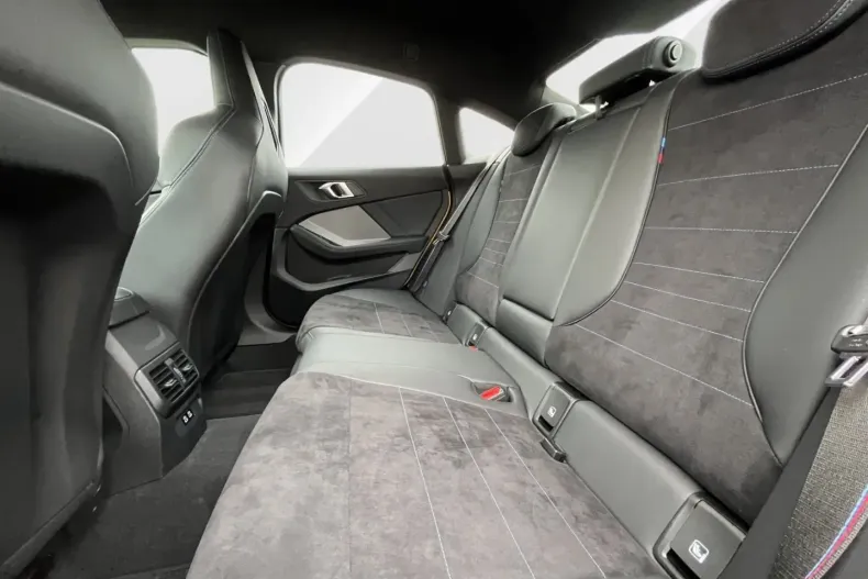 BMW M235 (Modele M) din 2025 cu 5.165 km - oferta BMW183636 - foto 13