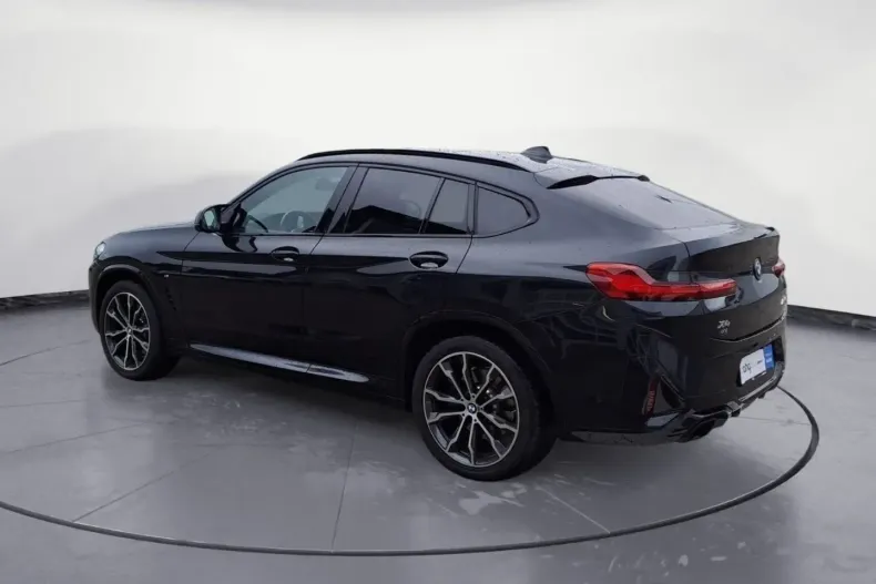 BMW X4 M40 (Seria X) din 2024 cu 18.081 km - oferta BMW183639 - foto 4