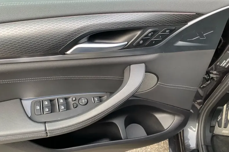 BMW X3 M (Seria X) din 2023 cu 49.200 km - oferta BMW183647 - foto 11