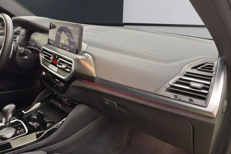 BMW X4 M (Seria X) din 2024 cu 12.300 km - oferta BMW183659 - foto 6