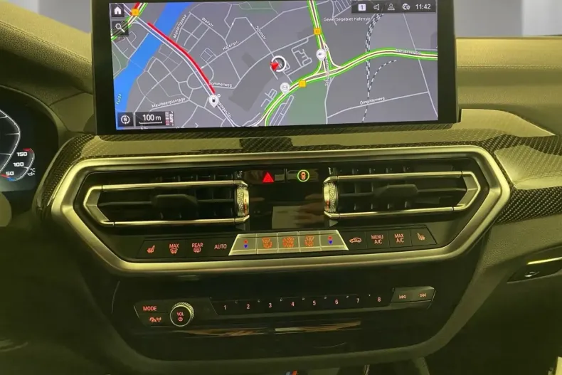 BMW X4 M (Seria X) din 2024 cu 33.921 km - oferta BMW183662 - foto 9