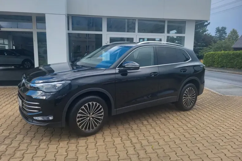 Volkswagen Tiguan din 2025 cu 1.360 km - oferta VOL183664 - foto 3