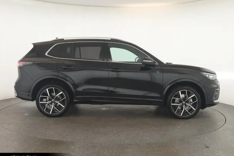 Volkswagen Tiguan din 2025 cu 6.000 km - oferta VOL183665 - foto 3