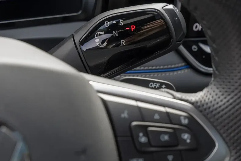 Volkswagen Tiguan din 2025 cu 9.999 km - oferta VOL183668 - foto 8