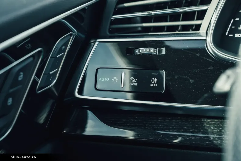 Audi SQ8 din 2024 cu 16.386 km - oferta AUD183669 - foto 15