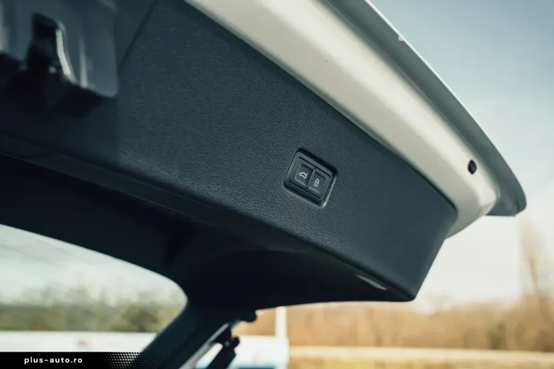 Audi SQ8 din 2024 cu 16.386 km - oferta AUD183669 - foto 19