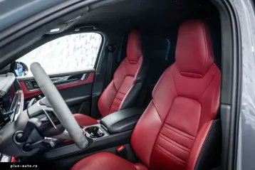 Porsche Cayenne din 2024 - oferta POR183676