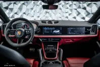 Porsche Cayenne din 2024 cu 30.470 km - oferta POR183676 - foto 12