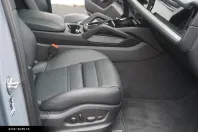 Porsche Cayenne din 2024 cu 31.374 km - oferta POR183678 - foto 30