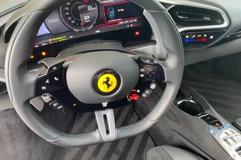 Ferrari 296 GTB din 2024 cu 1.900 km - oferta FER183679 - foto 9